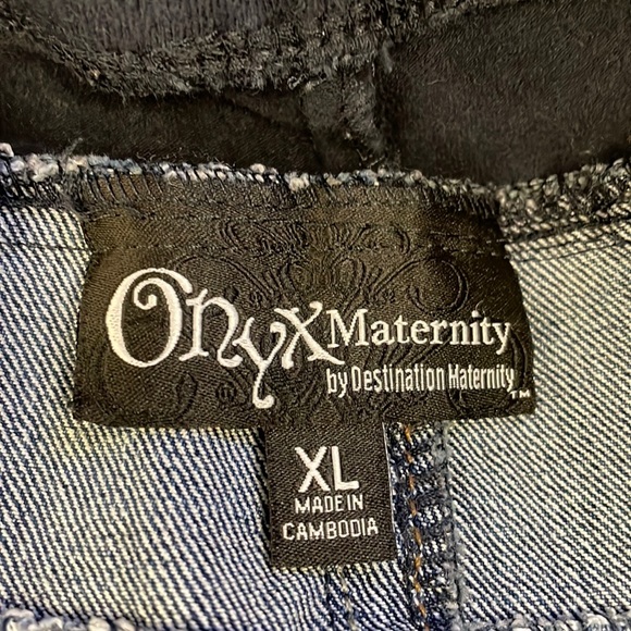 Onyx stretch flare leg maternity jeans in size XL - Picture 4 of 6